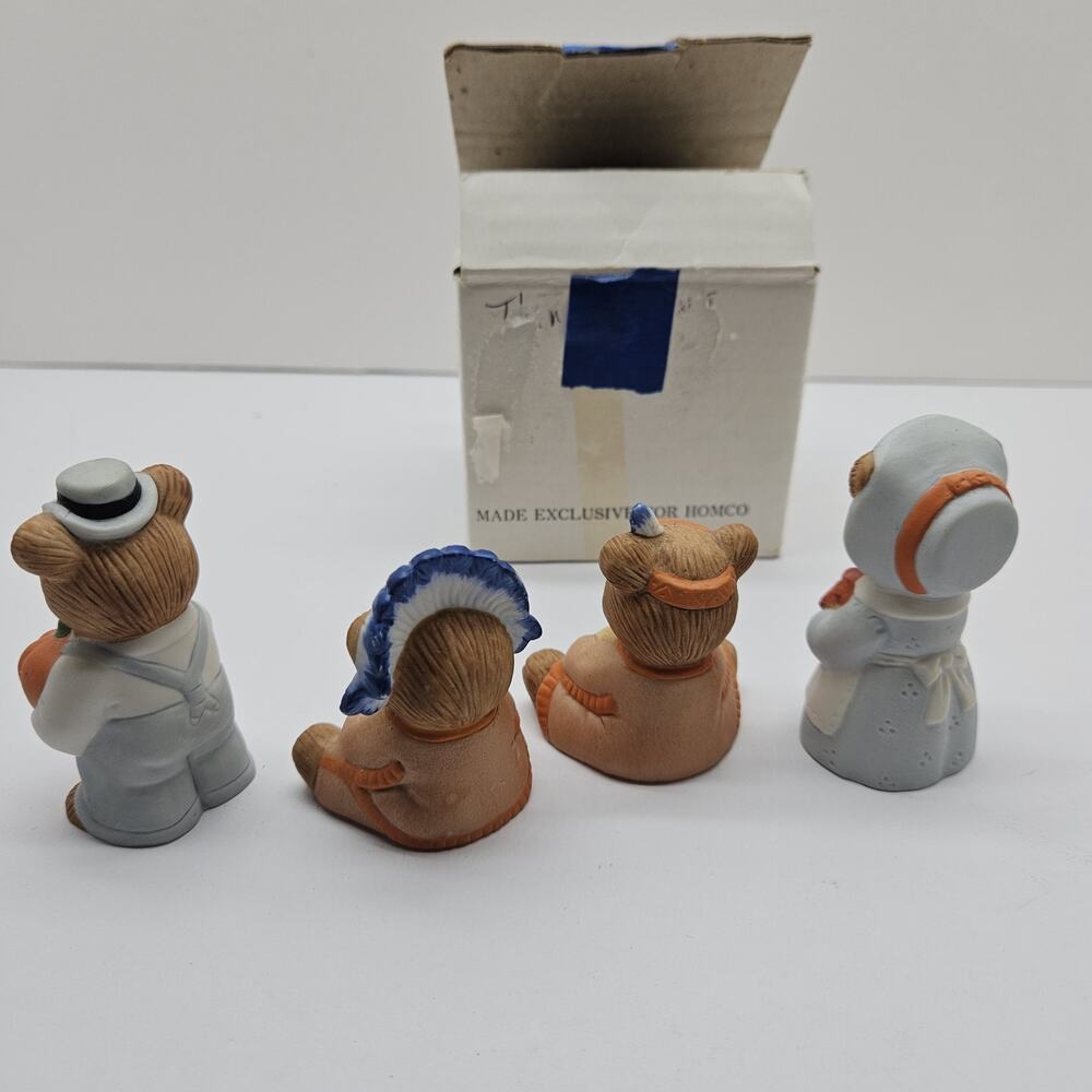 HOMCO Set of 4 Porcelain Mini Bears THANKSGIVING Harvest # 5312 - Picture 2 of 4